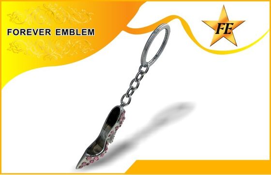 Stöckelschuh-Metallförderndes Keychains-Silber mit Bergkristall