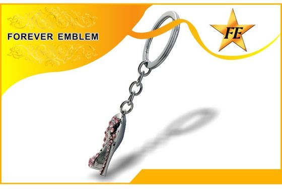 Stöckelschuh-Metallförderndes Keychains-Silber mit Bergkristall