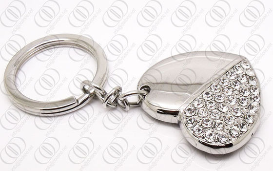 Schmuck-Edelstahl-Herz-Form Keychain mit klaren Swarovski-Kristallen