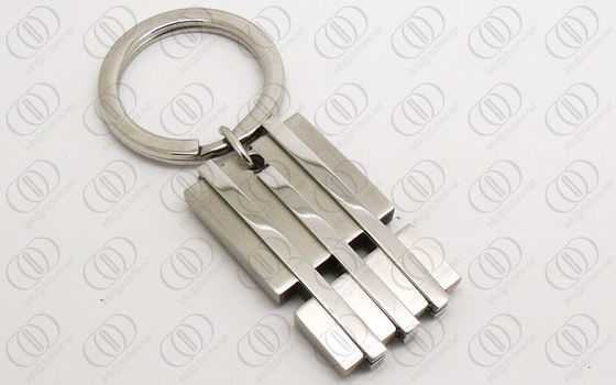 Stilvoller silberner Edelstahl Keychain glänzendes Polier- und gebürstetes Ende