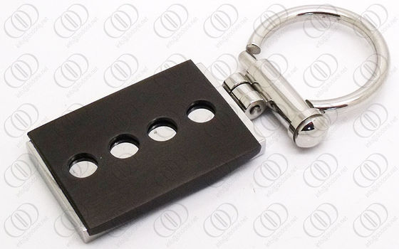 Mode-quadratisches Edelstahl Keychain-Schwarzes überzogen mit der Schraube offen und nah