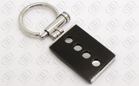 Mode-quadratisches Edelstahl Keychain-Schwarzes überzogen mit der Schraube offen und nah