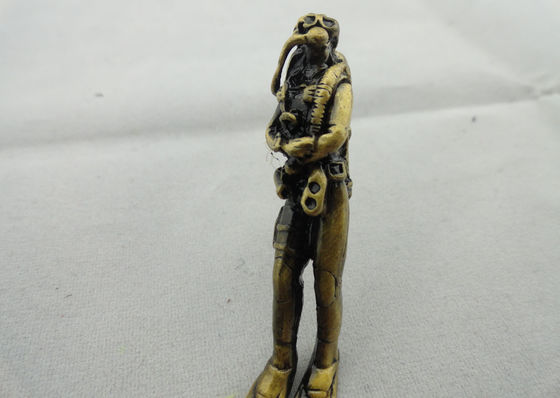 Metallvoller Entlastungs-Schlüsselanhänger, Zinn förderndes Keychain mit antikem Vergolden