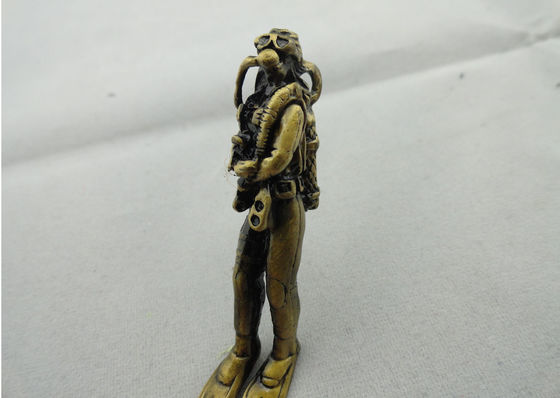 Metallvoller Entlastungs-Schlüsselanhänger, Zinn förderndes Keychain mit antikem Vergolden